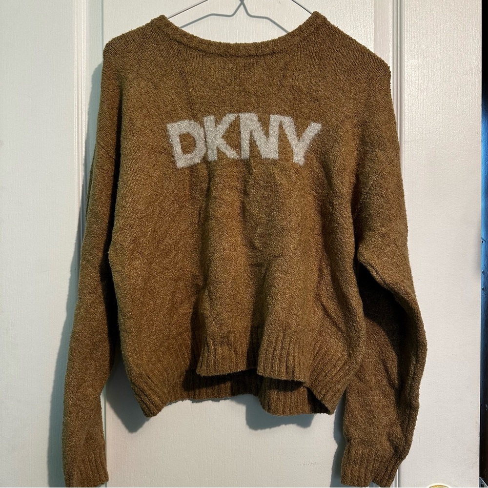 🎀DKNY Tan Sweater for Women